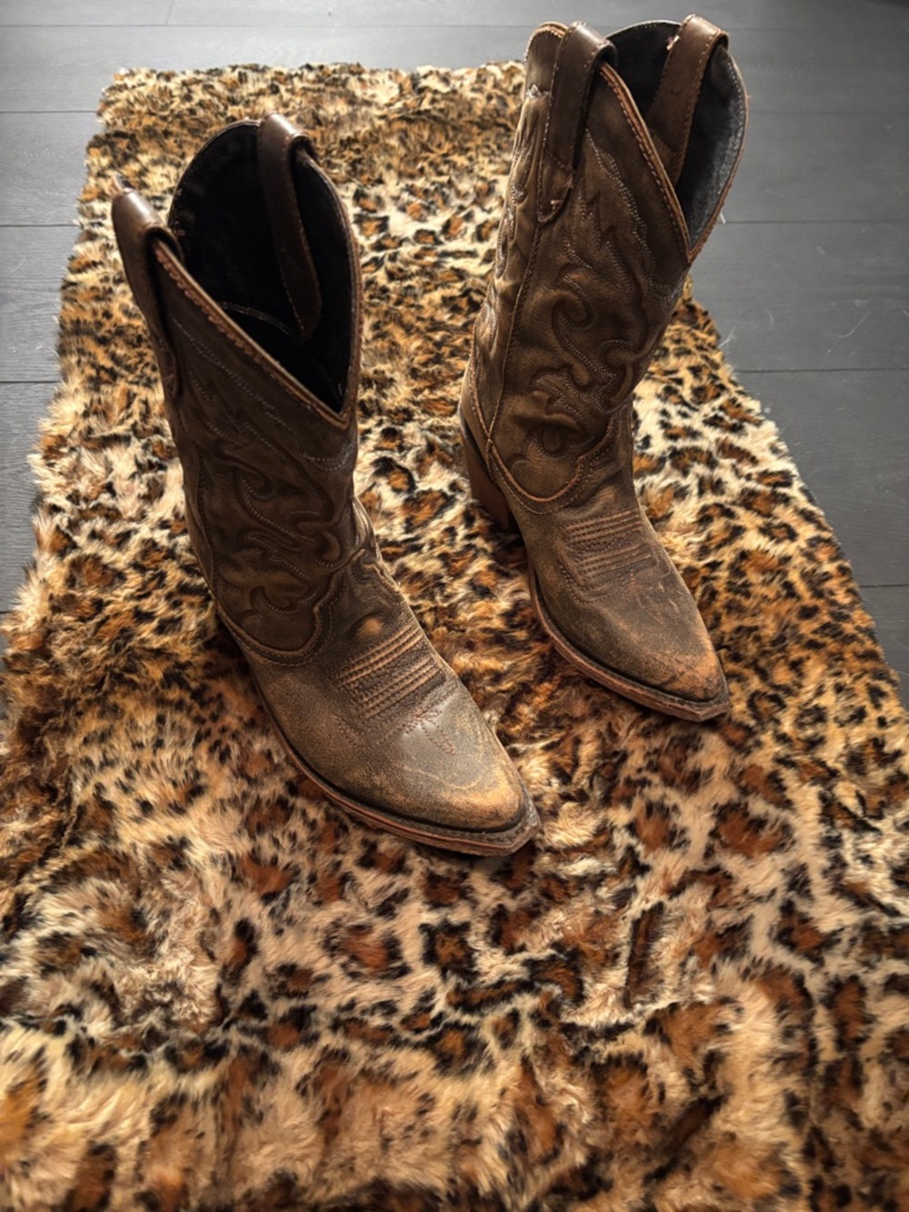 Liberty Black pointed toe western boots